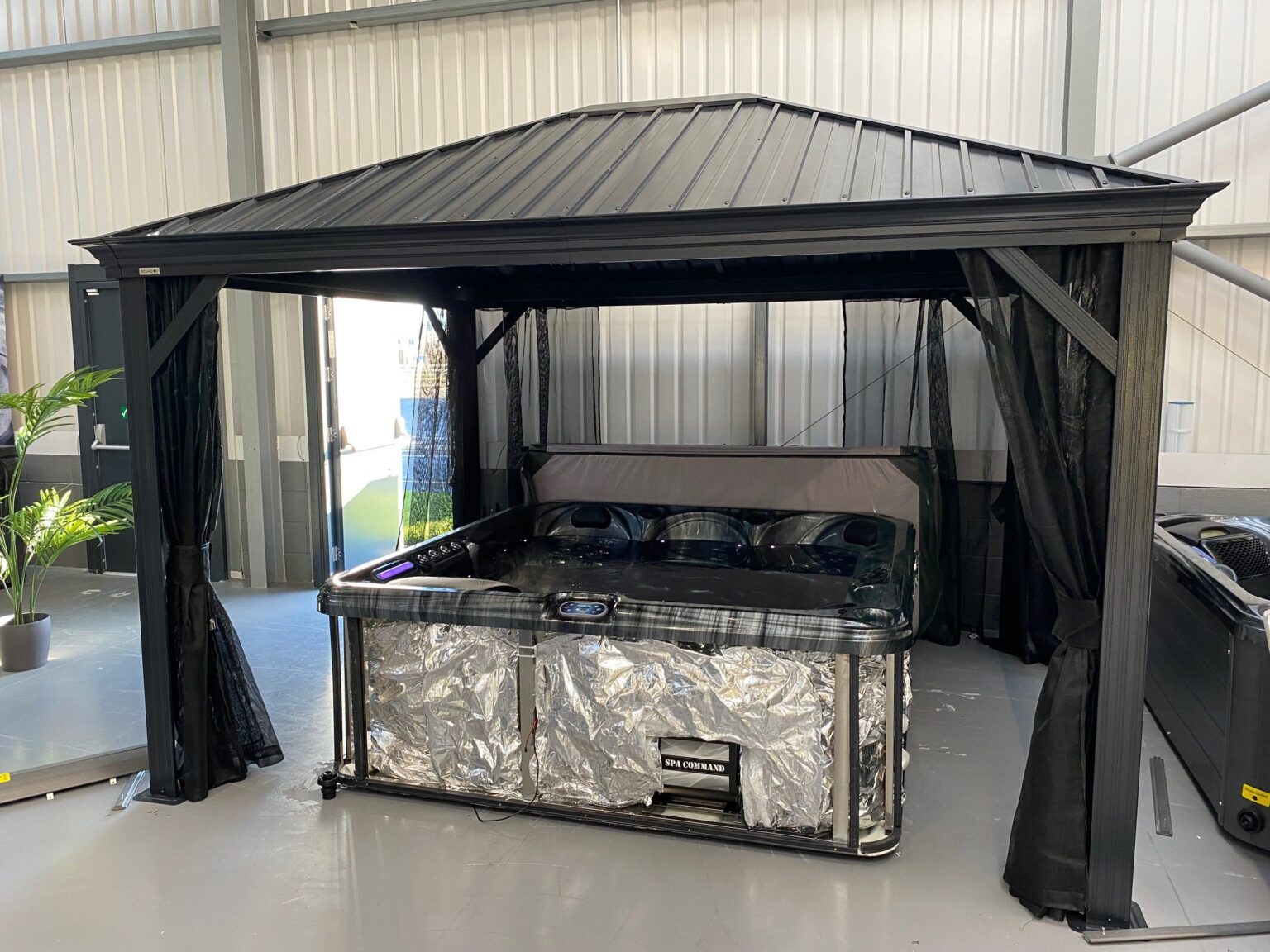 Insulate Your Hot Tub to Improve Energy Efficiency • Ecohome Insulation